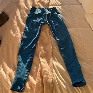 Alphalete blue leggings in size medium